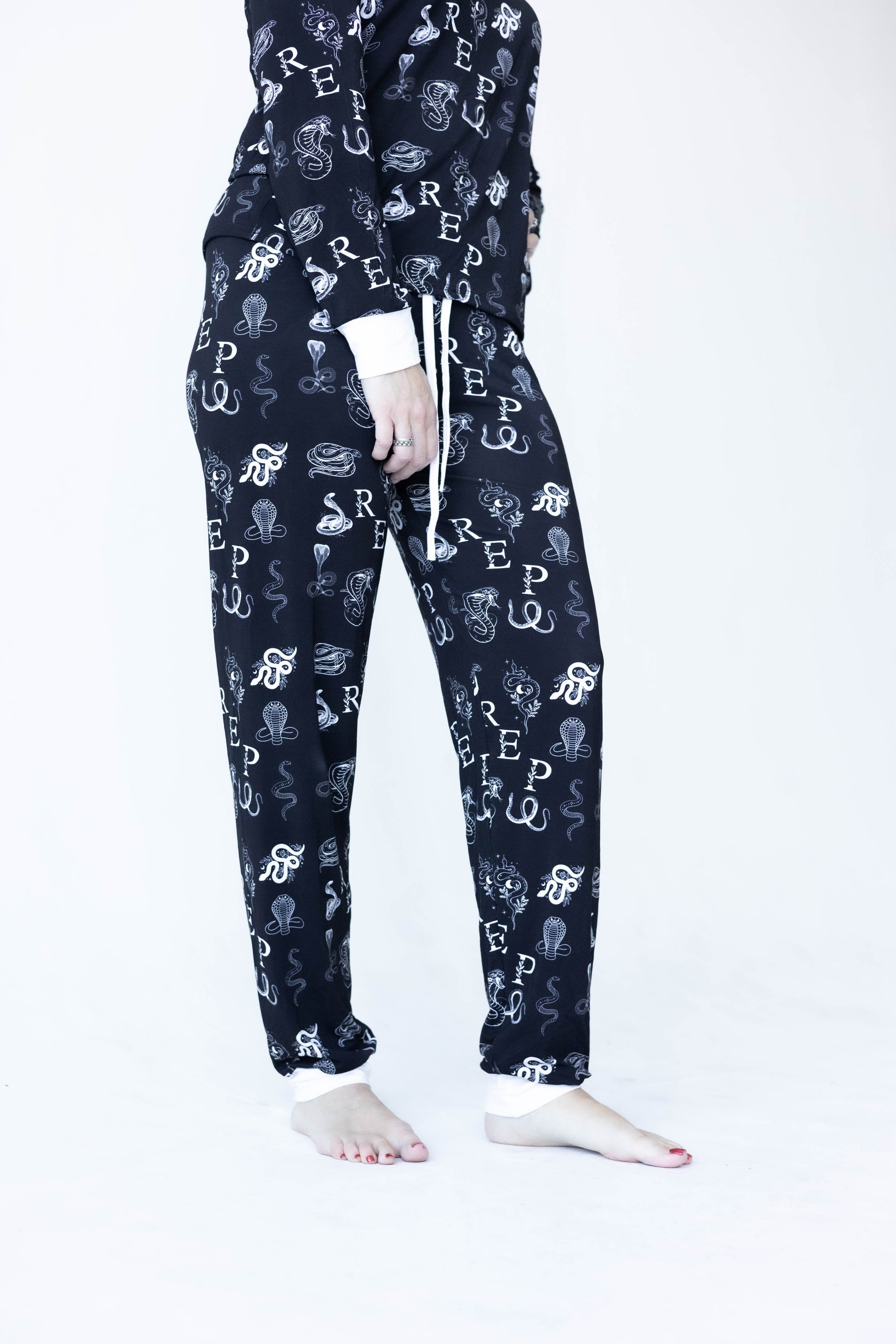 ADULT Women's Black Snakes Bamboo Pajama Set PREORDER - Bamboo My Baby